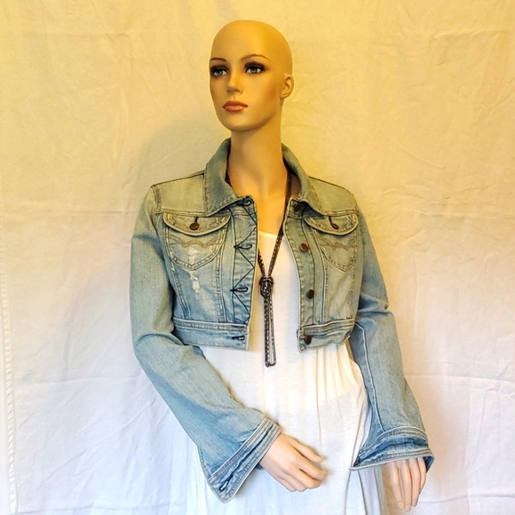 Tixi Jackets & Blazers - Tixi Cropped Denim Jacket